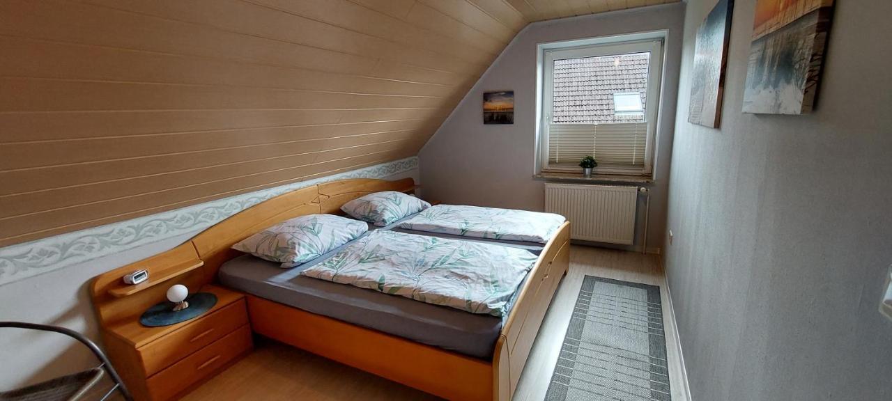 Haus Im Wiesengrund Esens Luaran gambar